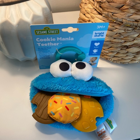 COOKIE MONSTER TEETHING TOY - Picture 3 of 7